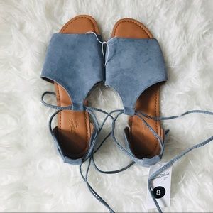 Universal Thread Blue Faux Suede  Tie Up Sandals 8
